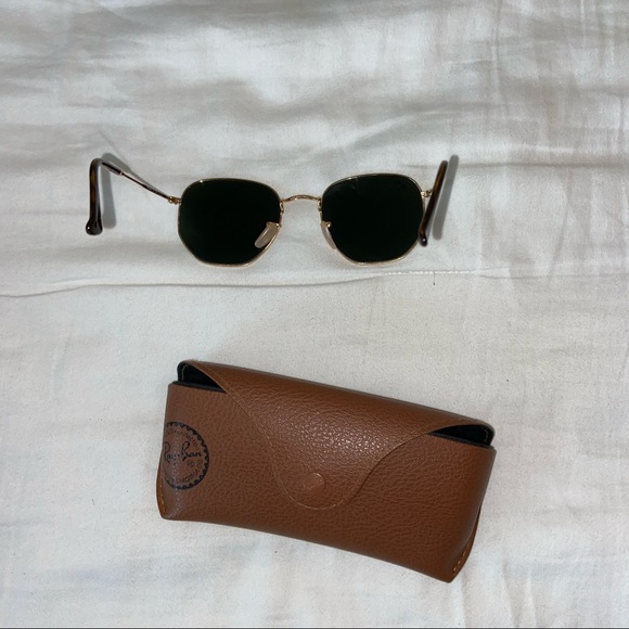 Hexagonal Ray-Bans - Picture 2 of 3